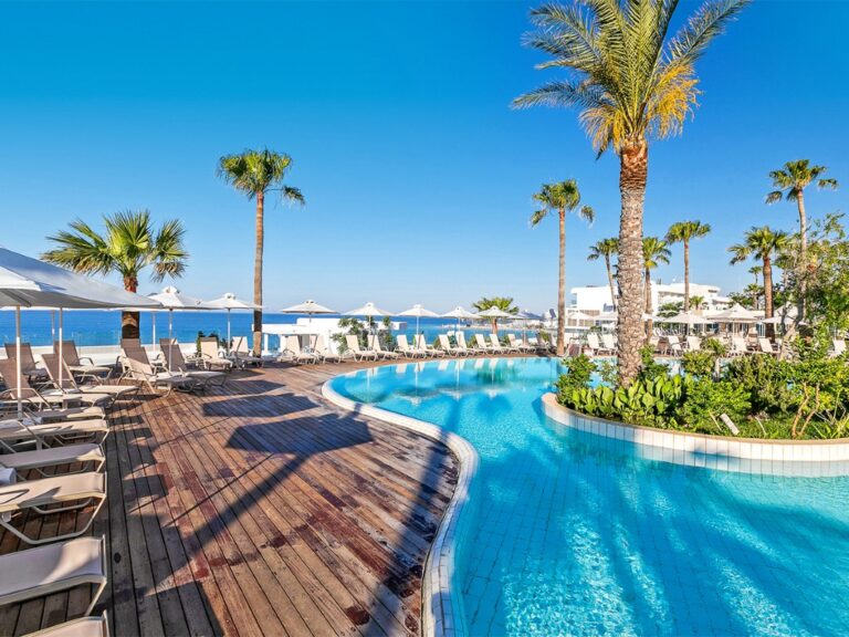 Atlanticas sun garden beach zwembad