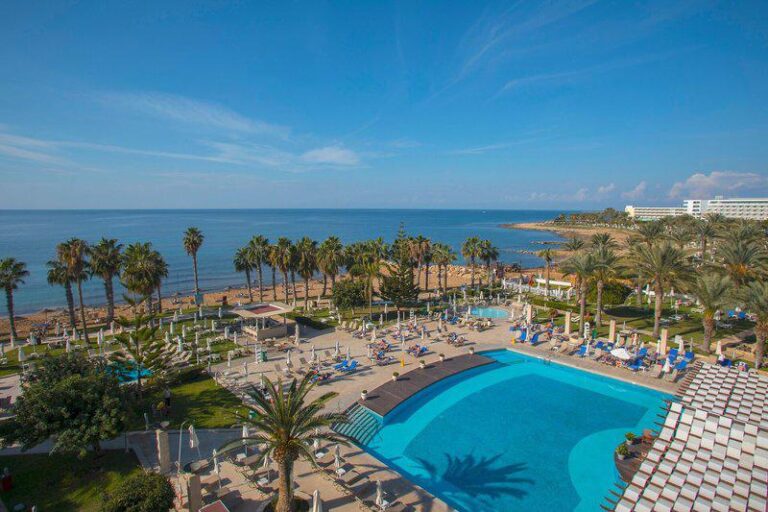 Louis ledra beach op cyprus