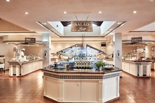 Buffet van Atlantica Aeneas resort & Spa