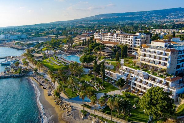 Het coral beach resort op cyprus