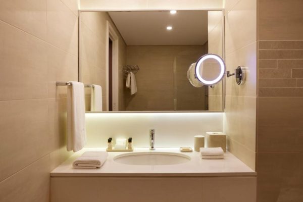 Badkamer bij kamer van Mediterranean Beach