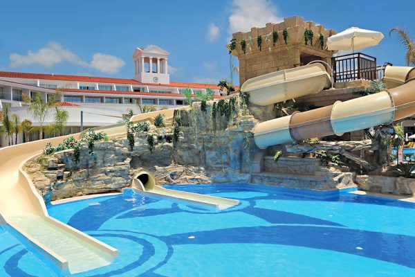 Olympic lagoon resort in paphos op cyprus