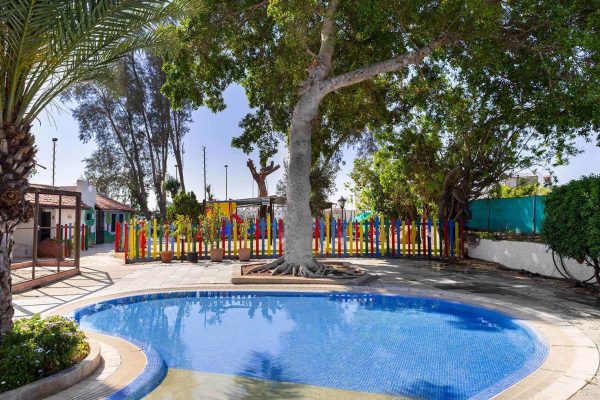 Kinderzwembad van Paphos Gardens Holiday Resort