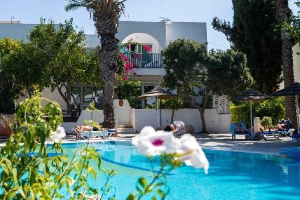 Zwembad van Paphos Gardens Holiday Resort