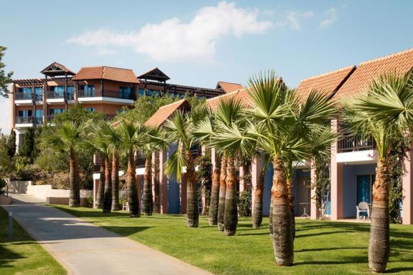 hotel van robinson club cyprus