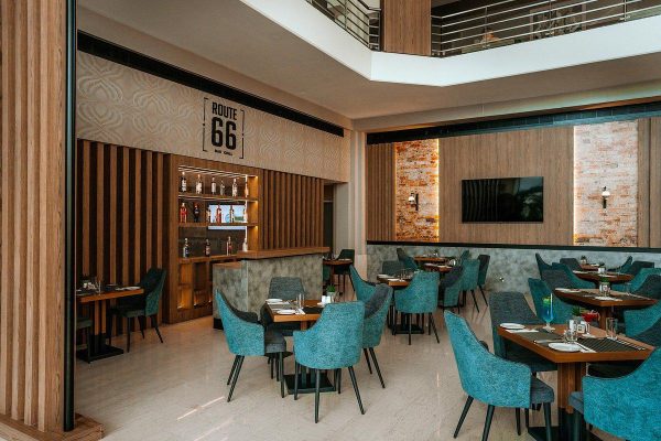 Restaurant bij St George Beach Hotel & Spa